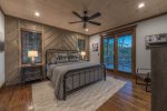 Southern Star - King Bedroom on Entry Level